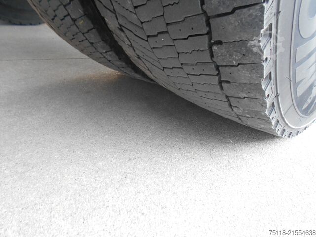 Standard SZM DAF XG 480