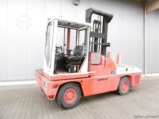 Empilhadeira lateral FANTUZZI SF 50U