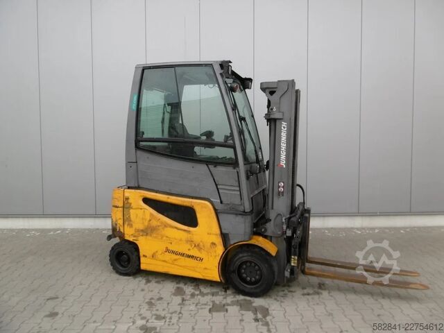 Empilhadeira elétrica de 4 rodas JUNGHEINRICH EFG 430ks 115-500 DZ