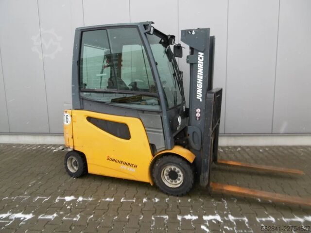 Empilhadeira elétrica de 4 rodas JUNGHEINRICH EFG 430k-290 ZT