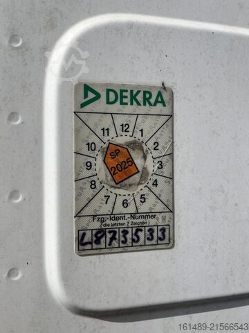 Betonszállító teherautó Daimler-Benz 