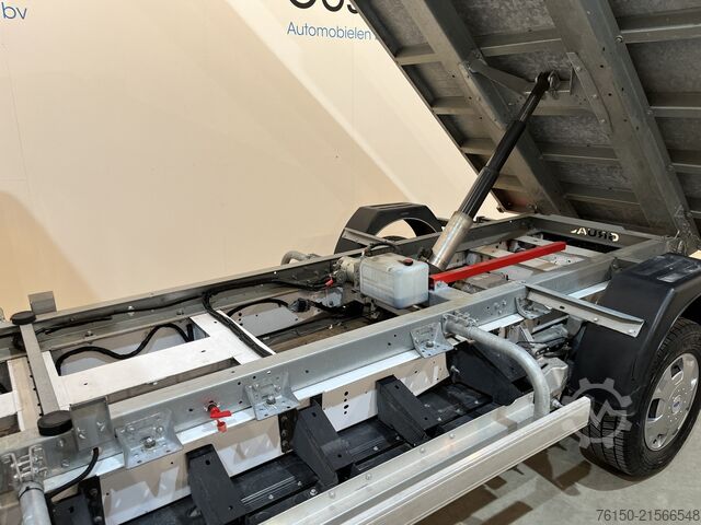 Teherautó Ford E-Transit 350 L3 Trend 68 kWh RWD Kipper / Tipp...