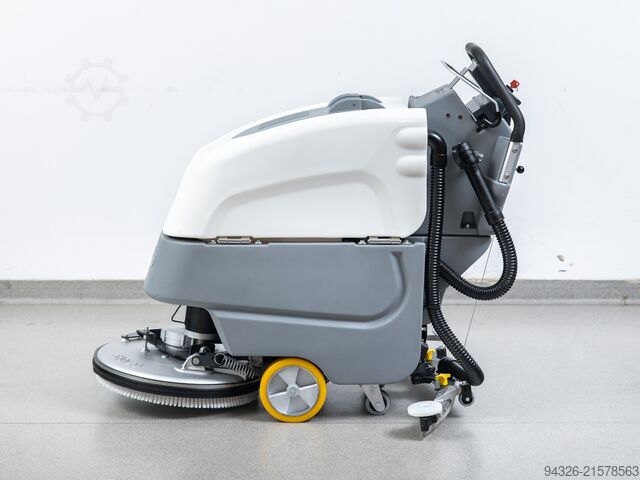 Hako Hakomatic B45 CL H NIEUWE ACCU’S Hako Hakomatic B45 CL H TB510 - 2013y - 1052h