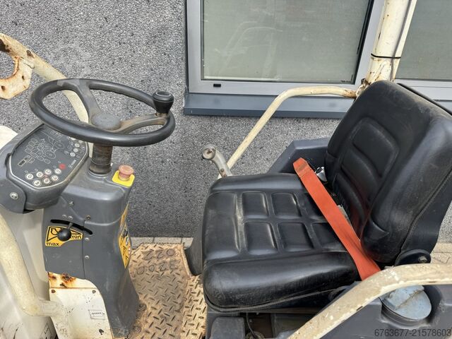 Hamm HD 8 VV Trilwals / Road Roller / Tandemwalze 2014 Kubota Diesel HAMM HD 8 VV Trilwals / Road Roller / Tandemwalze 2014 Kubota Diesel