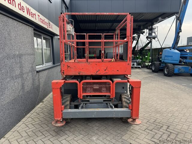 Skyjack SJ 6826RT Schaarhoogwerker 10 M / Scissor / Arbeitsbuhne 2015 4X4 Kubota Diesel SKYJACK SJ 6826RT Schaarhoogwerker 10 M / Scissor / Arbeitsbuhne 2015 4X4 Kubota Diesel