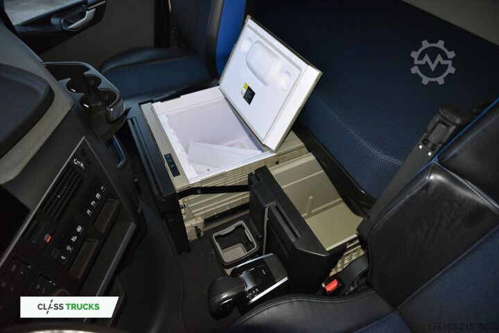 Standaard trekker VOLVO FH 460 Globetrotter XL Varios i-Save