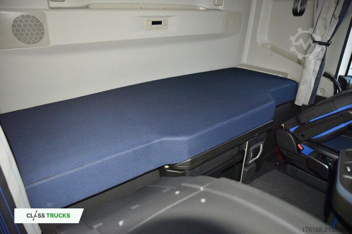 Standaard trekker VOLVO FH 460 Globetrotter XL Varios i-Save