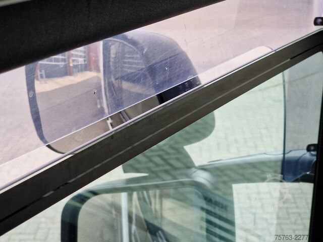 Kufr Scania G320 4x2 - Bussbygg box - Full air - Euro 6 - N...