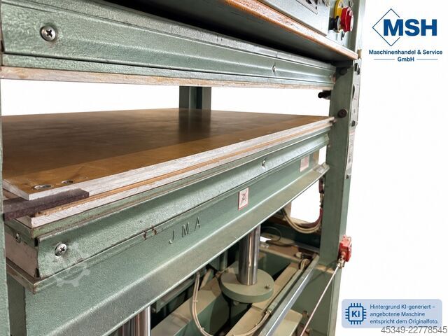 TOP / rok výroby 1989 / 2 patra / 40 N/cm² BÜRKLE U 40