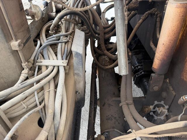 Wielasfaltspreidmachine Dynapac F121-6W