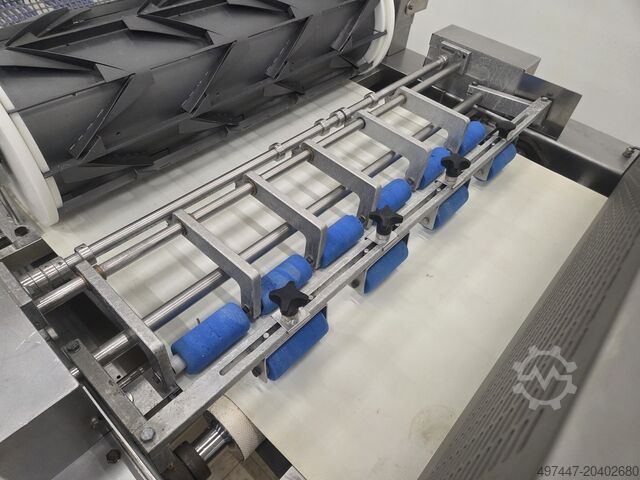 Rademaker croissant lamineer lijn Rademaker Croissant lamineer lijn