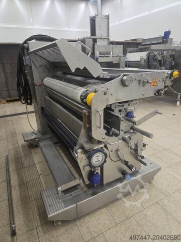 Rademaker croissant lamineer lijn Rademaker Croissant lamineer lijn