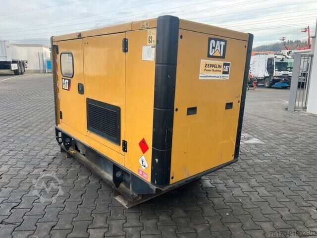 Macchina edile CAT DE65E3 / Stromerzeuger / 60KVA / 2017 / 17.917h