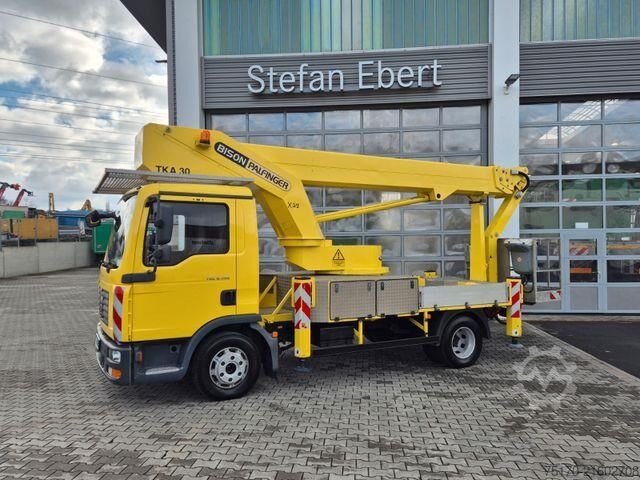 Truck-mounted work platform MAN TGL 8.150 4x2 Bison Palfinger TKA 30