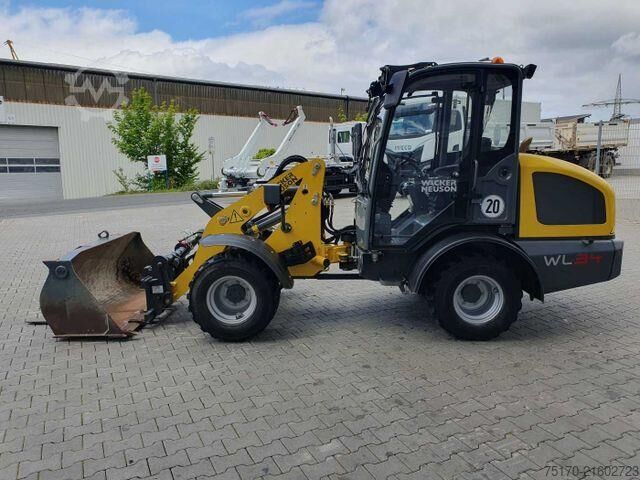 Loader Wacker WL34 (RL40) / Schaufel + Gabel / nur 743h / 62PS