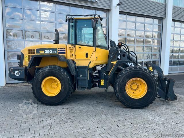Loader Komatsu WA 250 PT - 5H / 12.390h /