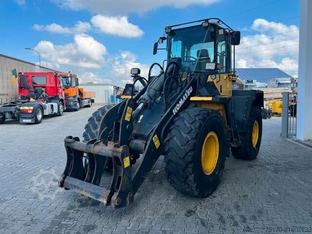 Loader Komatsu WA 250 PT - 5H / 12.390h /