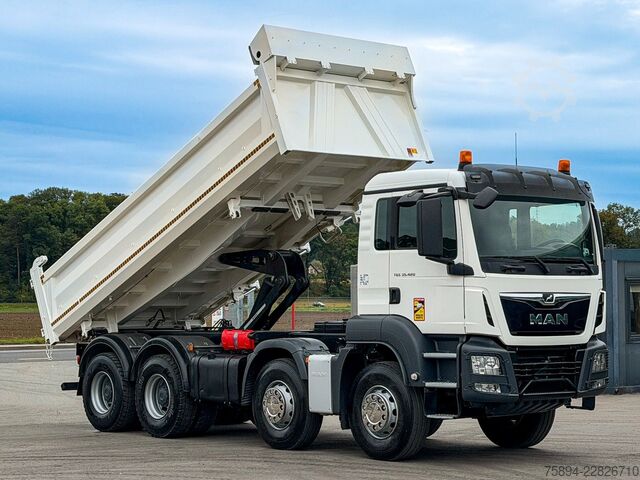 Autocarro ribaltabile MAN TGS 35.420 KIPPER 6,00 m + BORDMATIC * 8x4