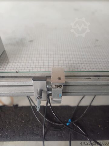 Mesa de peldaños Sprossen Montage Tisch