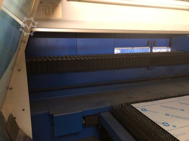 Máquina de corte por láser TRUMPF TruLaser 5060