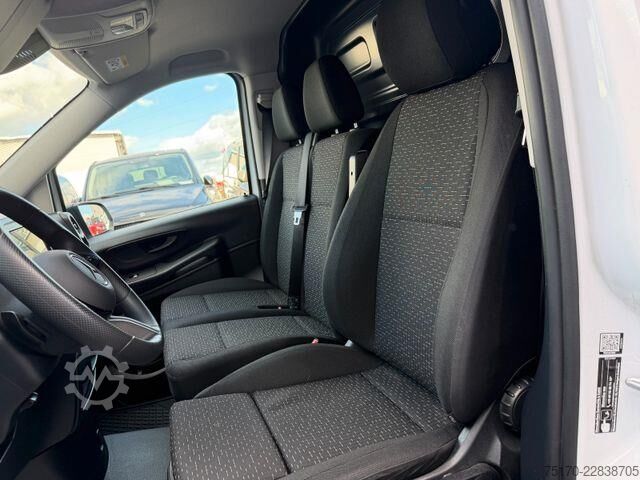 Karavan sa visokim krovom Mercedes-Benz Vito 116 CDI 9G Extral Klima Kamera AHK2,5to