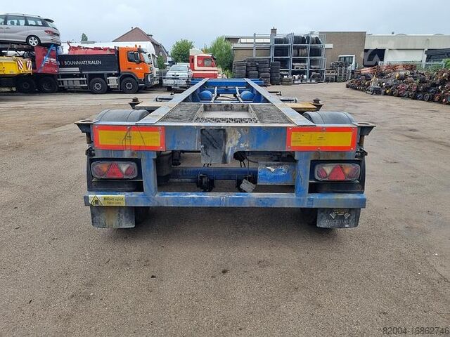 Containervervoer SDC 3 AXLE TANK CONTAINER CHASSIS  20 30 FT ADR 