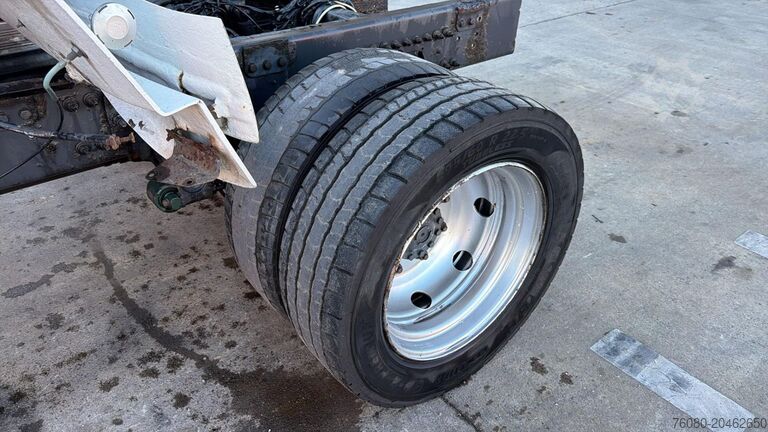 Chassis cab Volvo FL 6 - 220 (MANUAL GEARBOX / BOITE MANUELLE / 8...