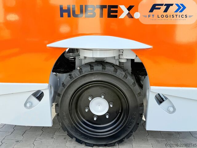 Fyrvägstruck Hubtex DQ45-D TRIPLEX 5500 FORK POSITIONER