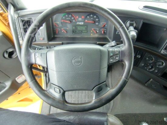 Τυπική μονάδα τράκτορα VOLVO FH 16 700 6X4T, E5, KIPPHYDRAULIK I SHIFT, SCHWERLASTKUPPLUNG