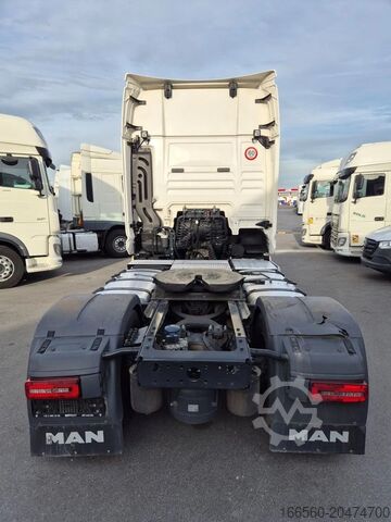 Standardtraktor MAN TGX 18.510 WITH INTARDER