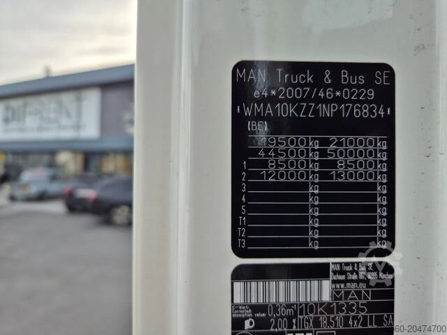 Standardtraktor MAN TGX 18.510 WITH INTARDER