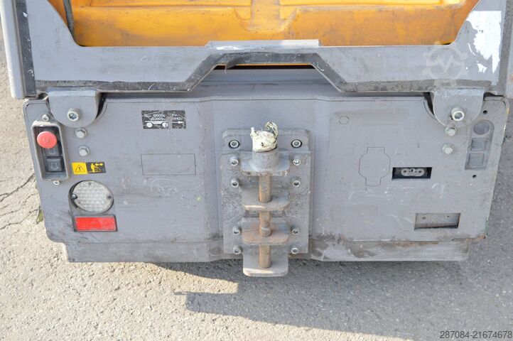 Tow tractor Jungheinrich EZS 5100XL