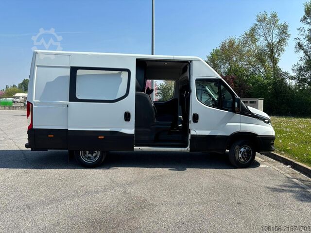 Double cab van Iveco Daily 35