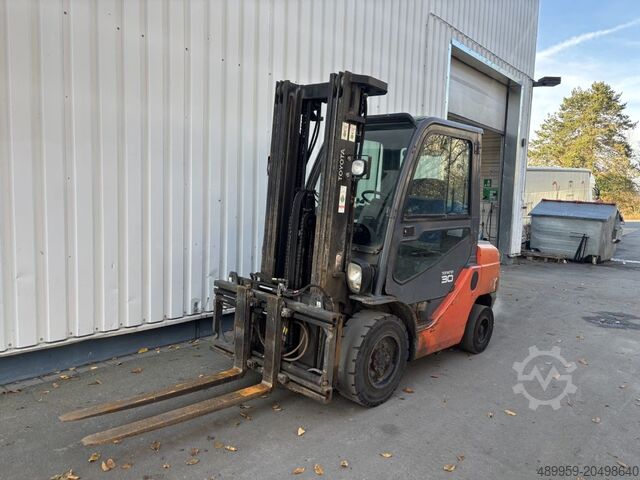 Treibgasstapler Toyota 8FGF30