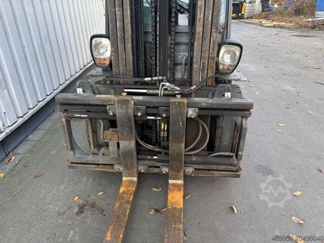 Treibgasstapler Toyota 8FGF30