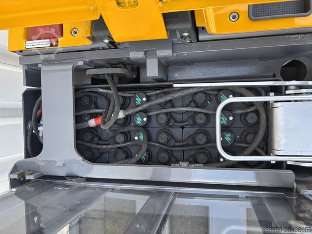 Dubbeldeks vorkheftruck Jungheinrich EJD220