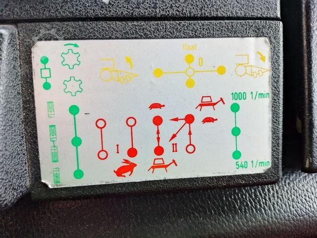 Customized van UNIMOG 1300 L DoKa ex Feuerwehr