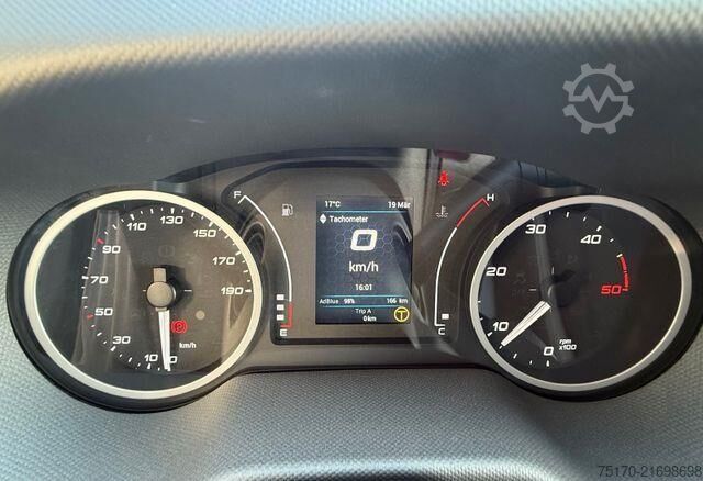 Carrinha de tejadilho alto Iveco Daily 50C18 3.0L *L4*H3*Automatik*LED*AHK*