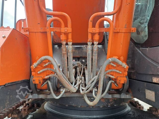Rupsgraafmachine Hitachi ZX 490 LC H-7