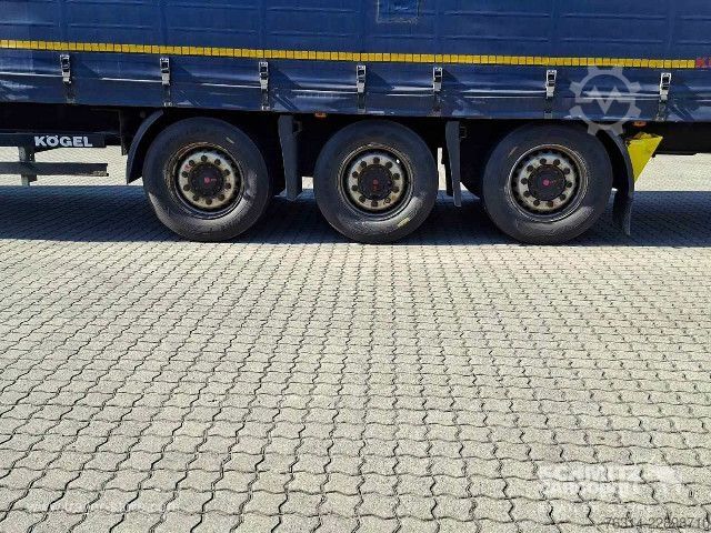 Otvorena poluprikolica sa ceradom Kögel Curtainsider Mega