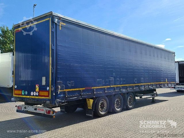 Otvorena poluprikolica sa ceradom Kögel Curtainsider Mega