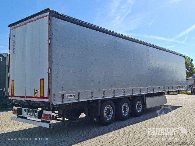Semi-reboque aberto com lona Schmitz Cargobull Curtainsider Standard