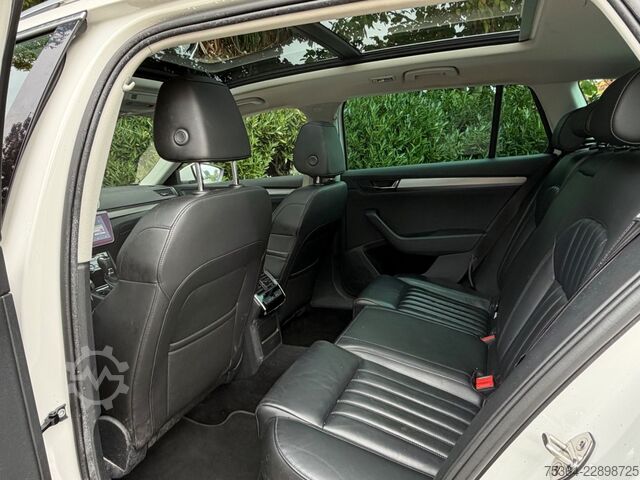 Kleinbus SKODA Superb 2.0 TDI SCR DSG Active Combi Panoramadach