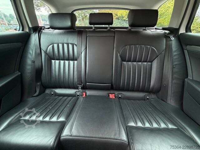 Kleinbus SKODA Superb 2.0 TDI SCR DSG Active Combi Panoramadach