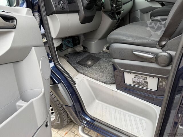 Minibus MERCEDES-BENZ Sprinter 214 Cdi BlueTec 9Sitze Schiebetür Klima