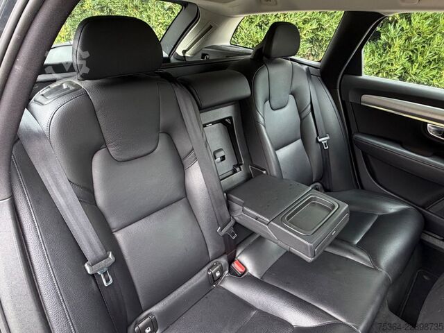 Minibus VOLVO V90 D3 Momentum Leder Klima Navi Automatik Euro6
