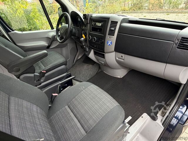 Minibus MERCEDES-BENZ Sprinter 213 Cdi BlueTec 9Sitze Schiebetür Klima