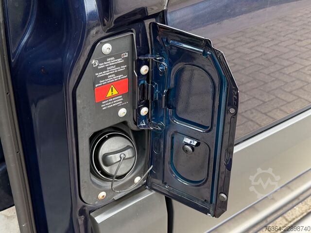 Minibus MERCEDES-BENZ Sprinter 213 Cdi BlueTec 9Sitze Schiebetür Klima