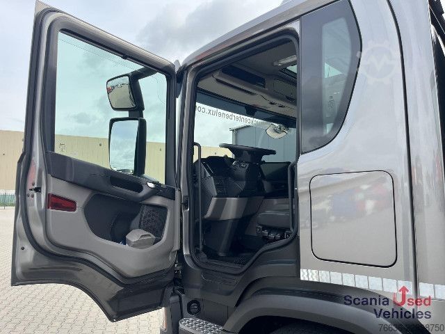 Sandučar kamion Scania P 280 B6x2*4NB DIFF-L FULL-AIR RETARDER TAIL LIFT
