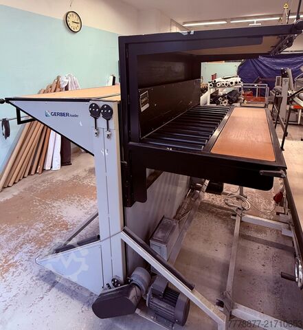 Fabric loading machine Gerber LS-250-LU Loader